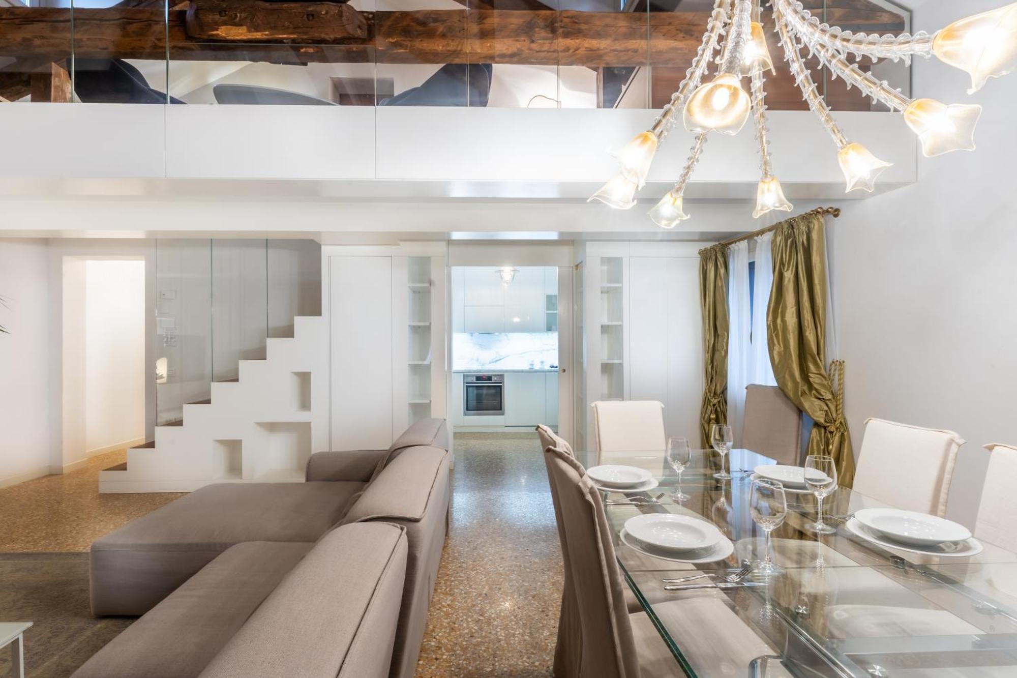 San Teodoro Palace - Luxury Apartments Venesia Bagian luar foto